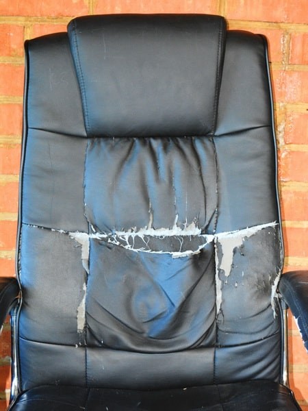 Ремонт кожаного кресла ДО и ПОСЛЕ