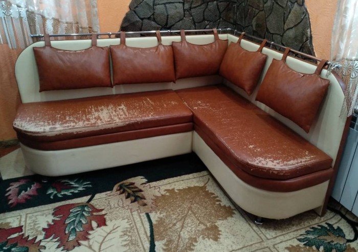 Перетяжка кухонного уголка ДО и ПОСЛЕ