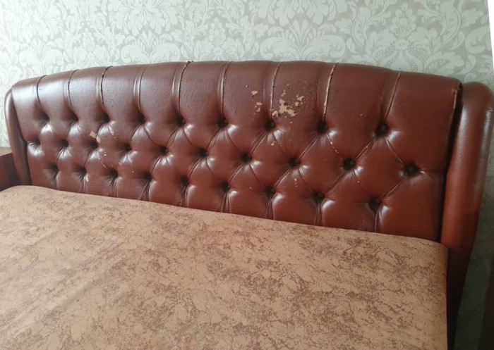 Перетяжка изголовья кровати-2522