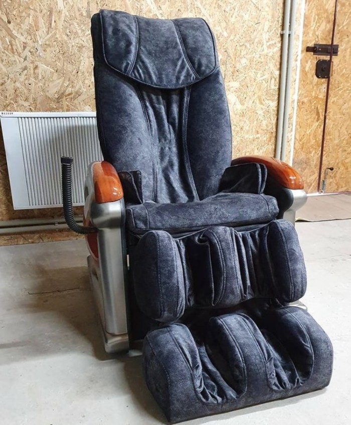 Перетяжка массажного кресла ПОСЛЕ