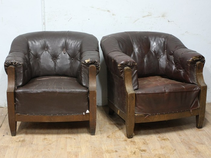 Ремонт потрескавшейся обивки