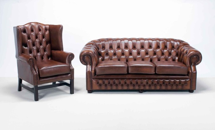 Ремонт кожаного дивана