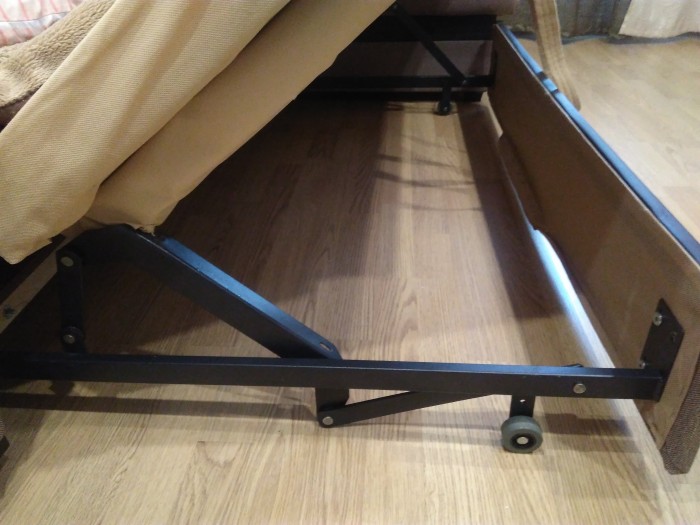 Ремонт подъемного механизма дивана