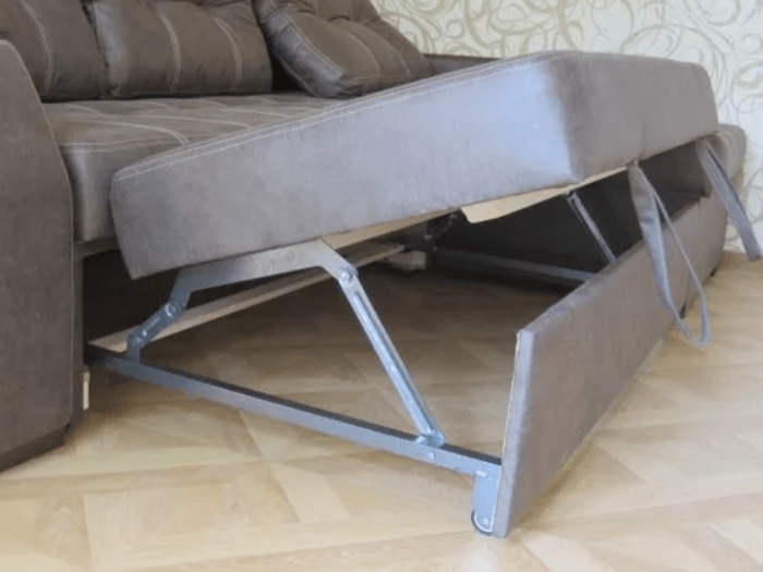 Ремонт дивана