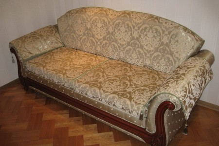 Реставрация старого дивана с перетяжкой