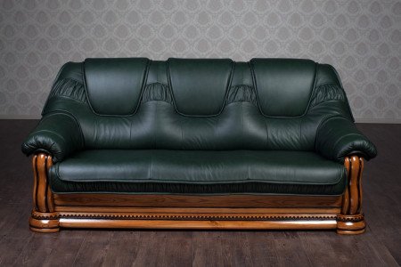 Кожаный диван зеленого цвета