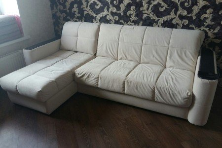 Перетяжка дивана moon