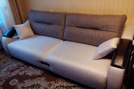 Перетяжка дивана с заменой пружинного блока